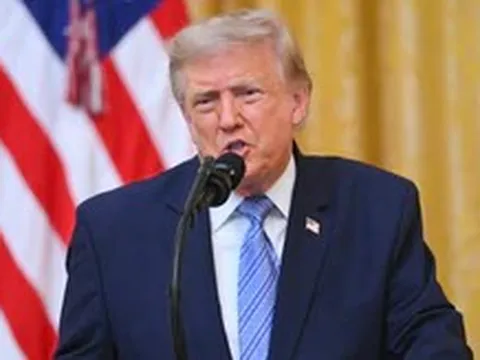 Ông Trump nói sẽ lập 'lực lượng AI', sẽ công bố 'người đừng đầu AI' có IQ cao