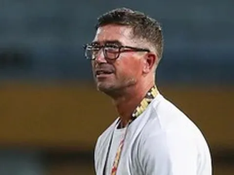 HLV Harry Kewell: 'Điều gì phải đến sẽ đến thôi'