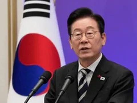 Hàn Quốc kêu gọi Mỹ nới lỏng trừng phạt Triều Tiên