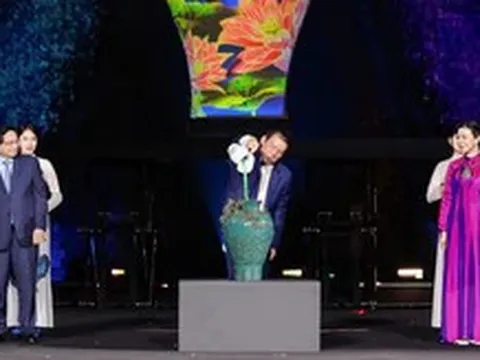 Quế Trân, Võ Minh Lâm sẽ diễn bế mạc Lễ hội văn hóa thế giới tại Hà Nội