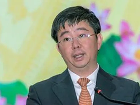 Tân Chủ tịch UBND tỉnh Quảng Trị đề nghị không tặng hoa chúc mừng