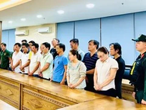 8 cán bộ trật tự đô thị nhận hối lộ để bỏ qua xây dựng trái phép ra sao?