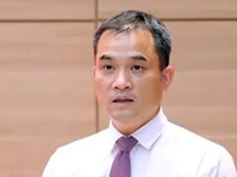 Phó giám đốc ĐHQGHN được giới thiệu để bầu giữ chức Phó chủ tịch UBND tỉnh Hưng Yên