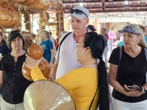 Khách Nga đến Việt Nam tăng mạnh, xu hướng du lịch mới lộ diện