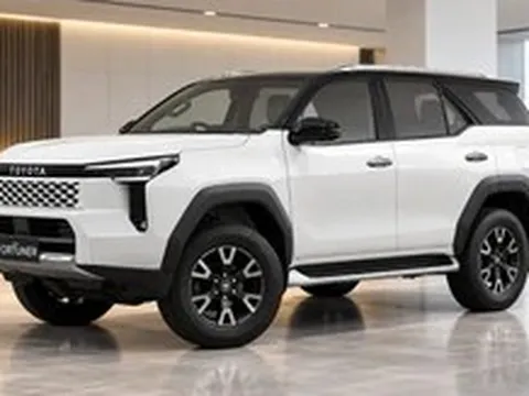 Toyota Fortuner xuất hiện với đèn mới, lộ chi tiết cho thấy dễ có ADAS, dự kiến ra mắt năm 2027