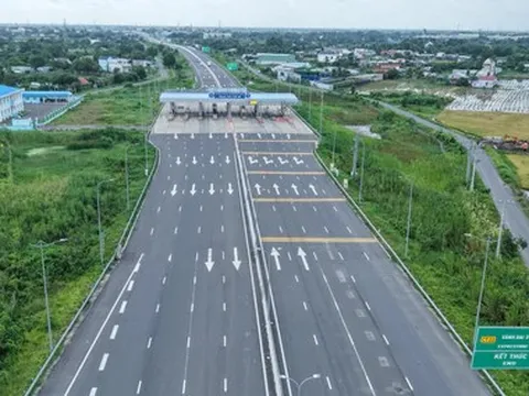 Ngắm cao tốc Bến Lức - Long Thành được hàng triệu người dân phía Nam chờ đợi ngày thông xe toàn tuyến