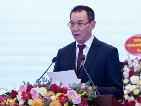 NSND Phạm Anh Phương tái đắc cử Chủ tịch
