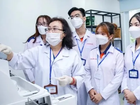 Tin tức sáng 12-10: Đào tạo bác sĩ ở Việt Nam sẽ theo hướng 6 năm + 1  + 3