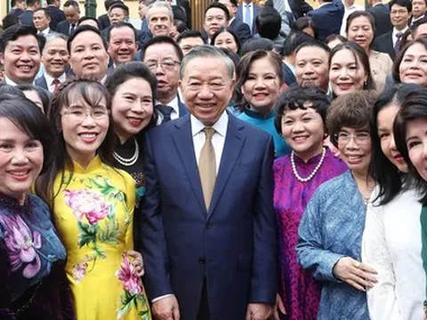 Tổng Bí thư, Chủ tịch nước: Bảo đảm môi trường kinh doanh ổn định, tháo gỡ thực chất vướng mắc của doanh nghiệp