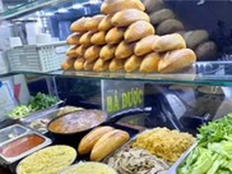 Bánh mì Bà Được lên tiếng xin lỗi, số ca ngộ độc nghi do ăn bánh mì đã tăng lên 167 người