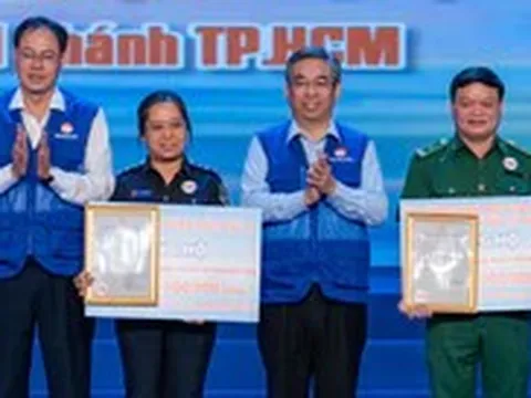 'Thành phố nghĩa tình - Kết nối yêu thương' tiếp nhận hơn 165,2 tỉ đồng chăm lo người nghèo
