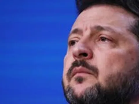 Ông Zelensky nói lại bị Mỹ cắt thông tin tình báo