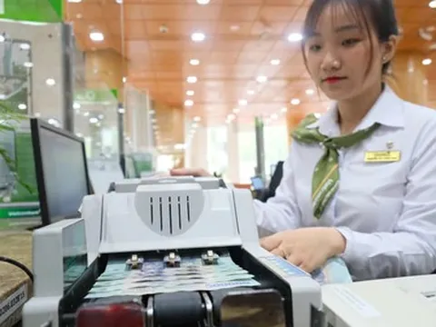 Ngân hàng Nhà nước: Không giảm lãi suất thực chất sẽ bị siết van tín dụng