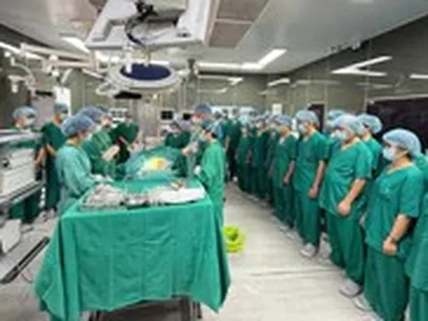 Bộ Y tế họp báo nói rõ về đề xuất hiến, ghép mô tạng trẻ dưới 18 tuổi