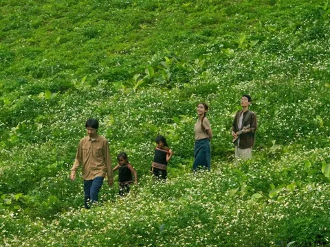 Tây Nguyên 'gây sửng sốt' trong MV mới của Đen Vâu