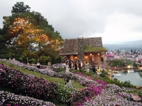 Cồng chiêng Tây Nguyên ở Đà Lạt níu chân du khách