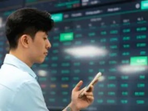 Tin tức sáng 31-10: Dùng 61 tài khoản thao túng cổ phiếu KDC, 20 người bị cấm giao dịch chứng khoán